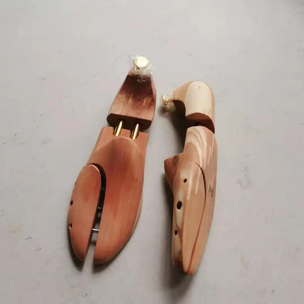 杉材靴ブレース無垢材調節可能な革靴ケア、しわ防止、変形防止シ - Shoe Tree Cedar のレビューと価格