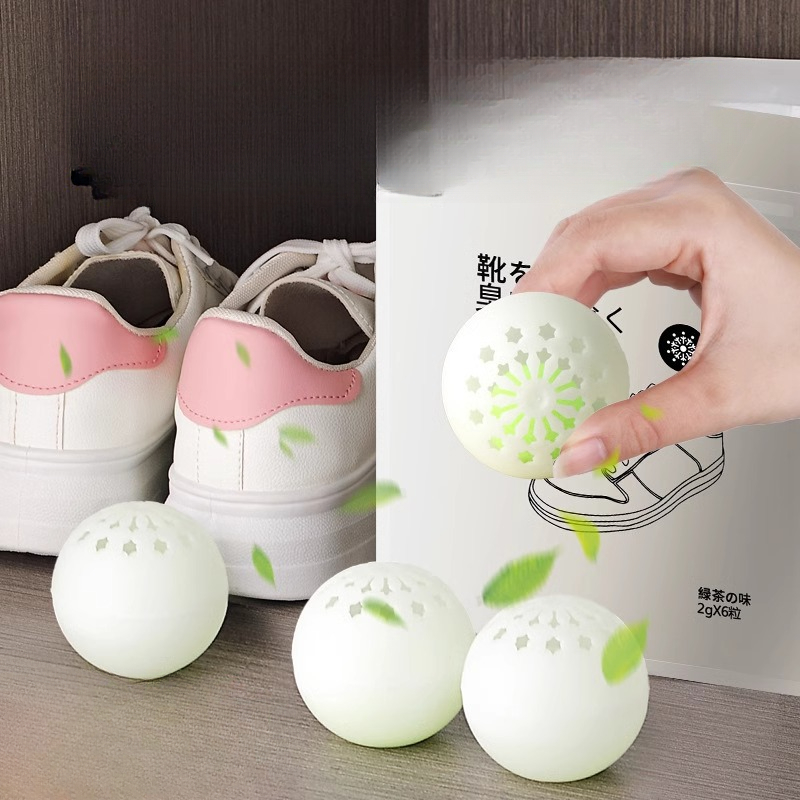 天然靴用消臭剤ボール 長持ちする消臭剤 靴、クローゼット、バ - Shoe Deodorizer Ball のレビューと価格
