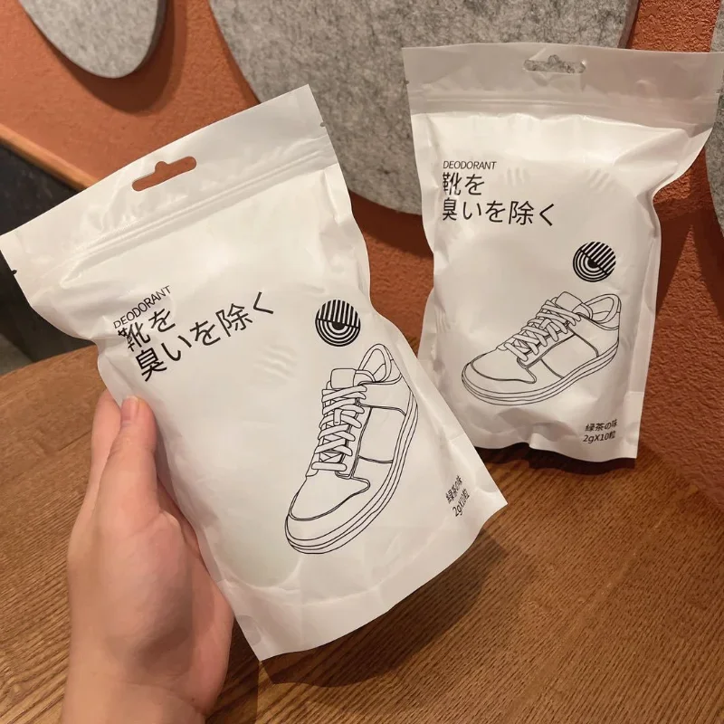 天然靴用消臭剤ボール 長持ちする消臭剤 靴、クローゼット、バ - Shoe Deodorizer Ball のレビューと価格